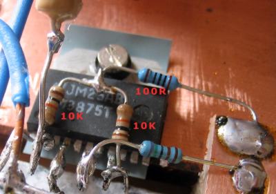 T-network resistors.